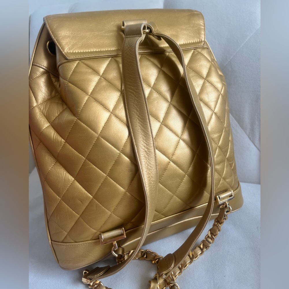 Chanel Vintage Sunset Gold Quilted leather W 24K Gold Plated Backpack with Pouch - Picture 3 of 8